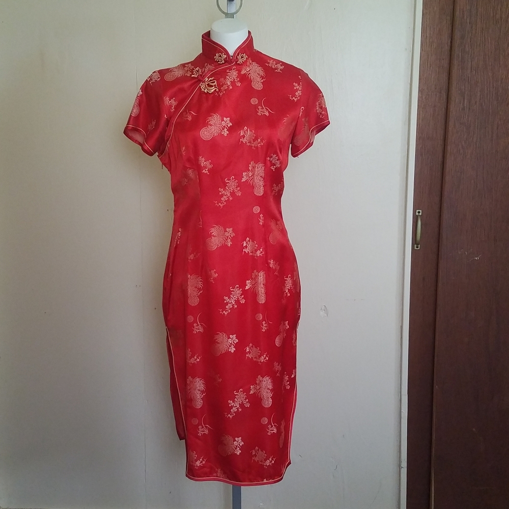 Beautiful Red Vintage Cheongsam